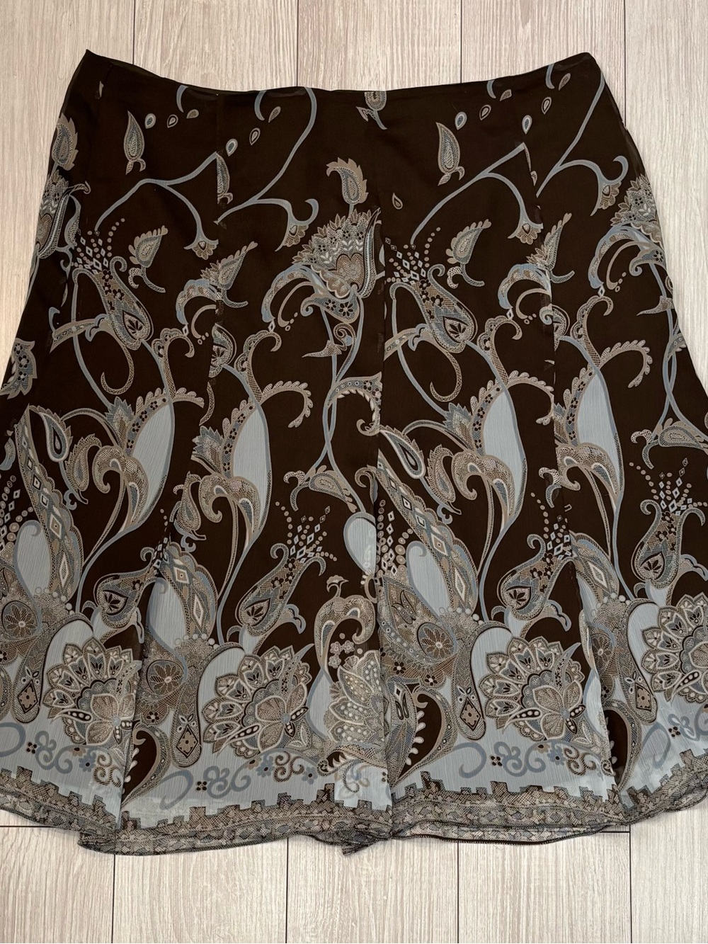 Ann Taylor Brown A-Line Skirt with Gray and Cream Paisley Print 18